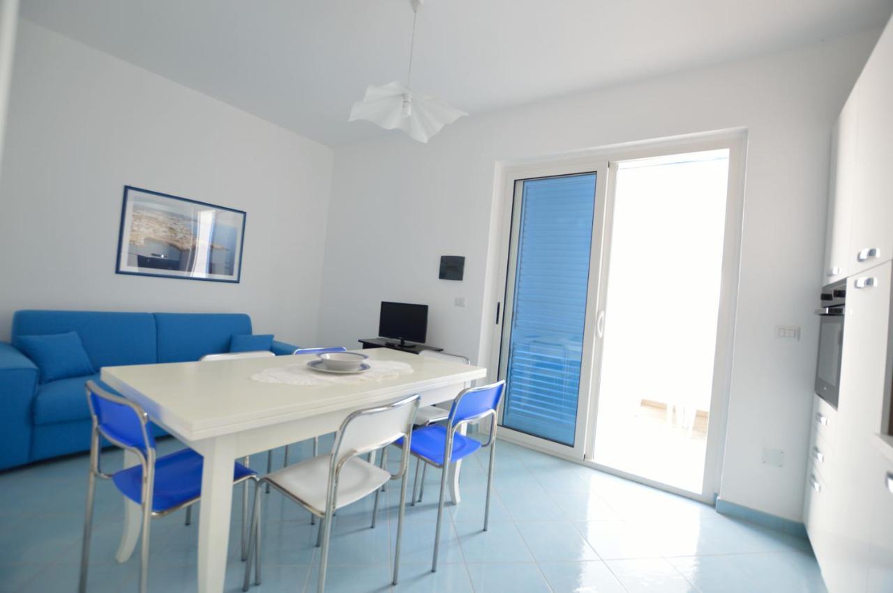 Holiday Apartments Azzurro Salento Torre Vado Esterno foto